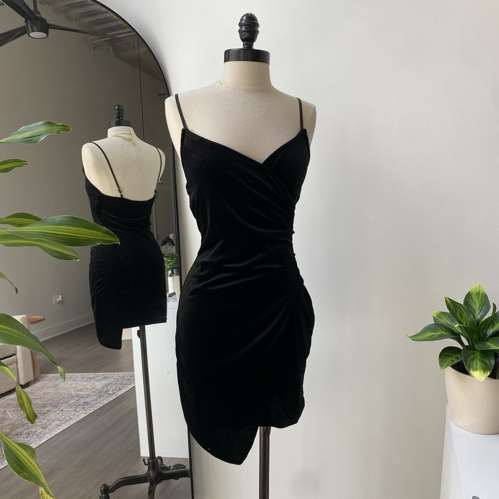 Akira Chicago Black Velvet Cross Front Mini Dress Size Small Night Out Club